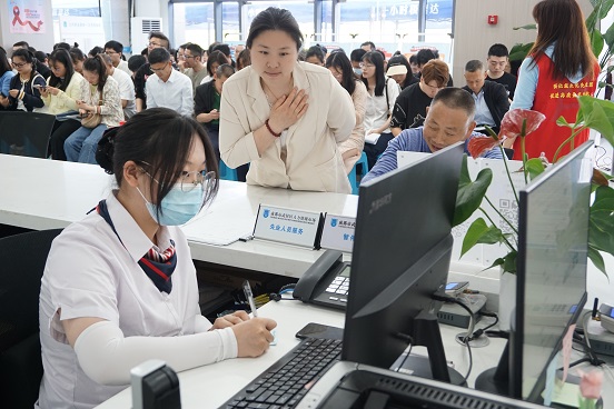 瑞方人力助力武侯區(qū)人力資源市場2024年上半年就業(yè)服務(wù)工作再創(chuàng)新高！ 第2張